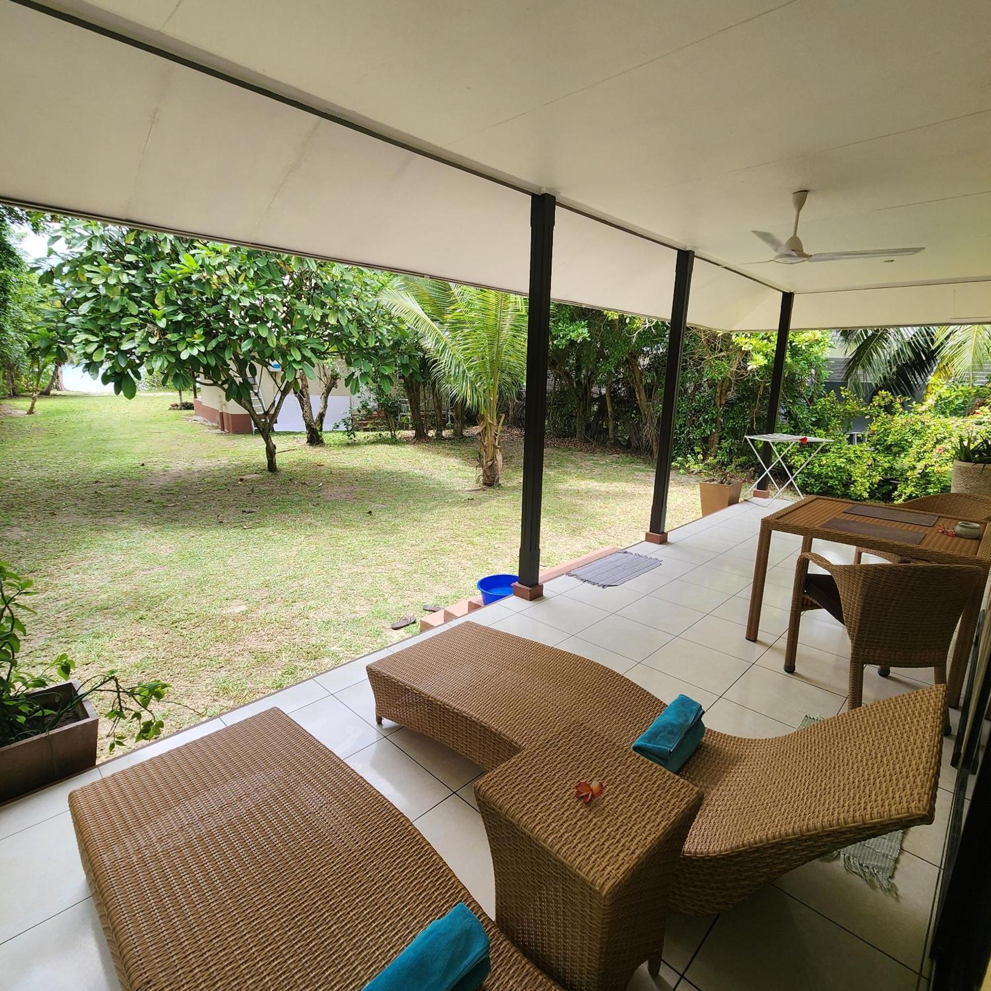 Surf Tropical Villa Takamaka Cerf Island Exterior photo